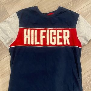 Tommy Hilfiger t shirt